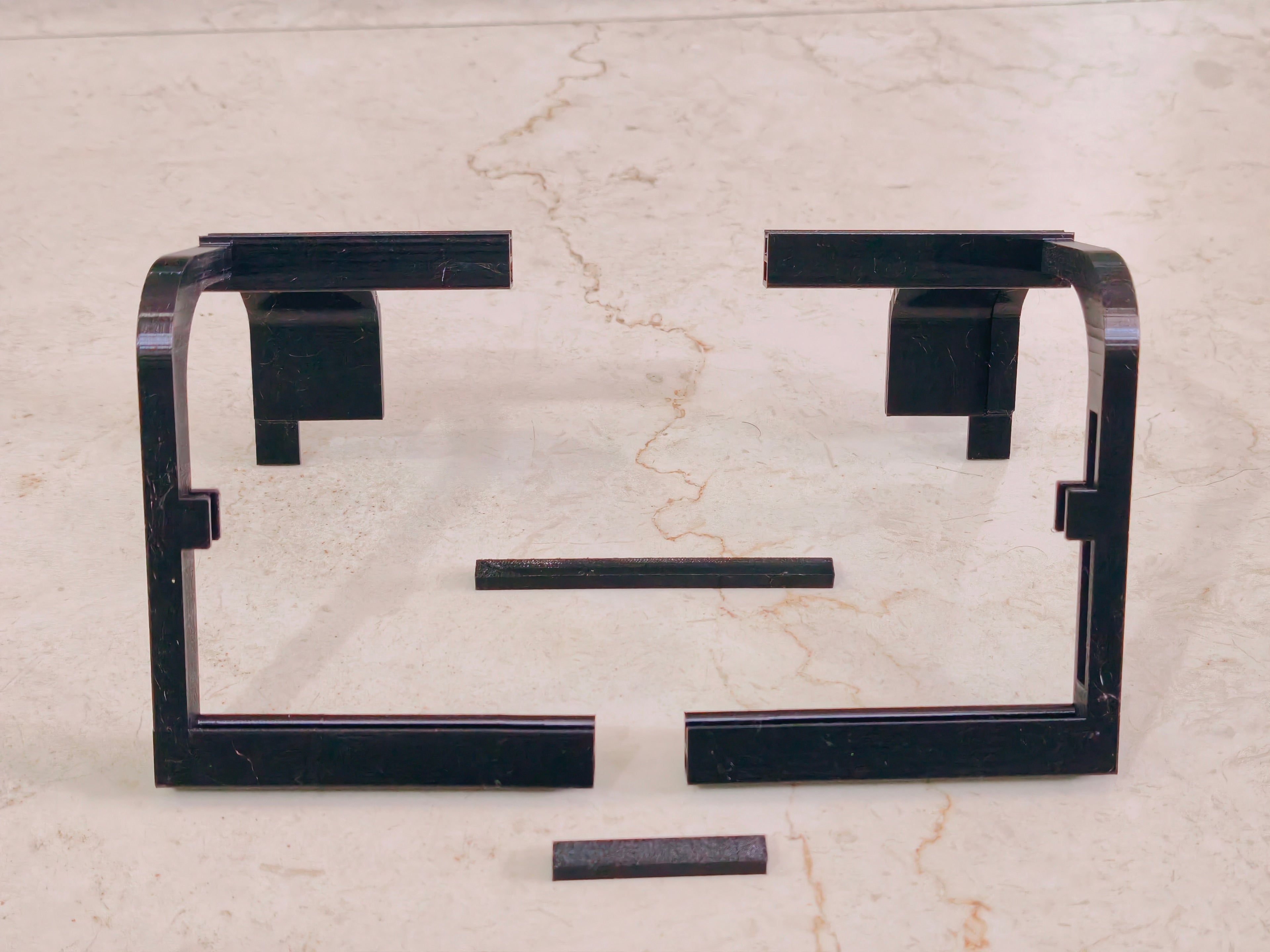 Mahindra BE6 Tablet Holder